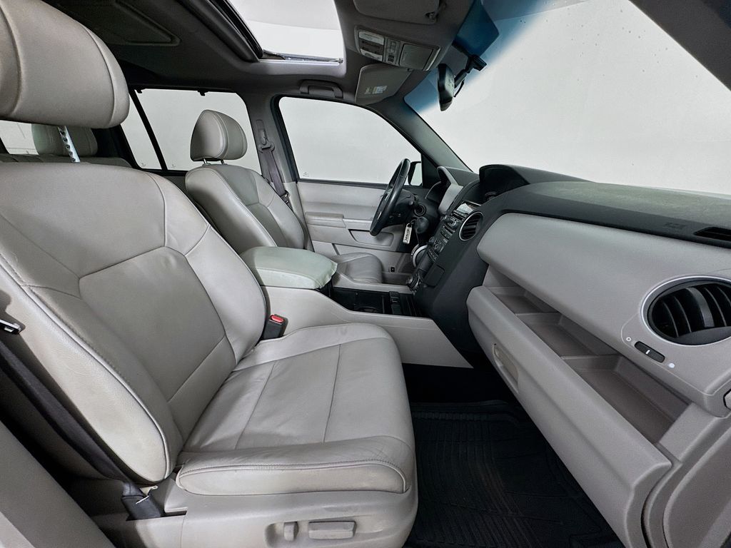Used Car 2012 Honda Pilot  Touring For Sale Under $12,000 In Austin, Texas