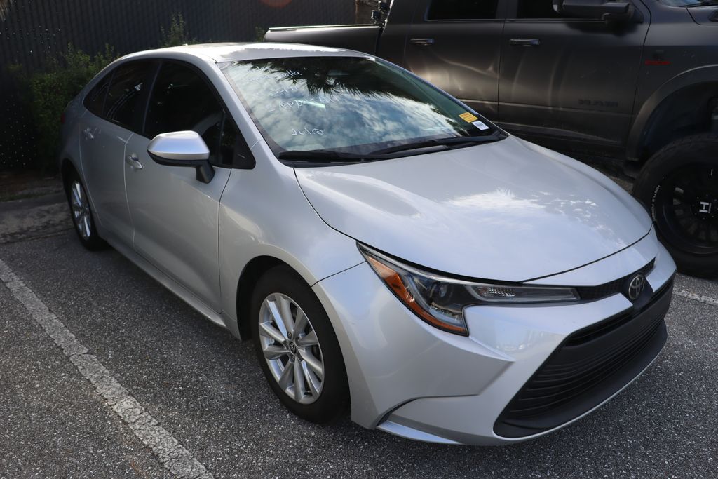 Thumbnail: 2023 Toyota Corolla - 6