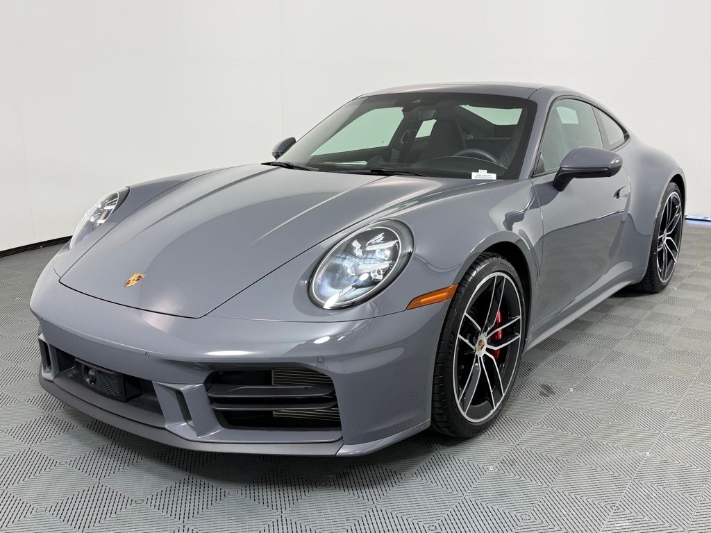 2025 Porsche 911 Carrera S Coupe RWD