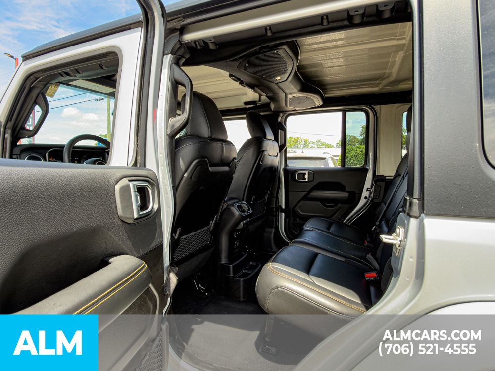 Used 2024 Silver Jeep Sahara image 15