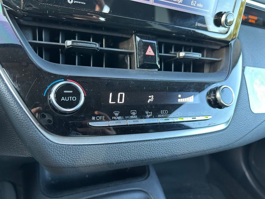 Thumbnail: 2022 Toyota Corolla - 25