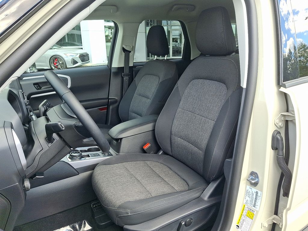 Thumbnail: 2024 Ford Bronco Sport - 13