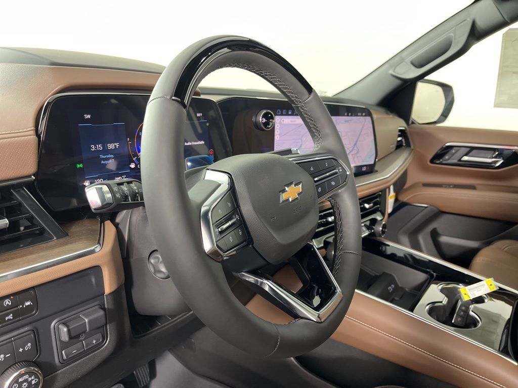 Thumbnail: 2025 Chevrolet Suburban - 27