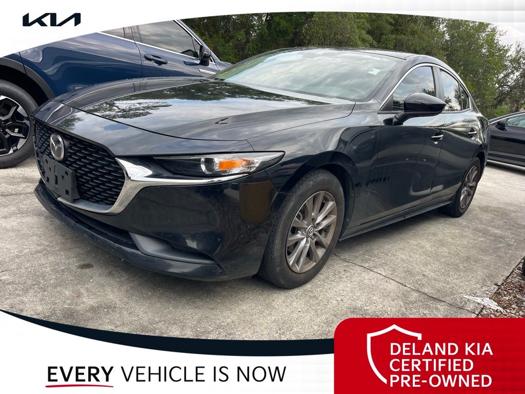 2021 Mazda Mazda3 S - Photo 9