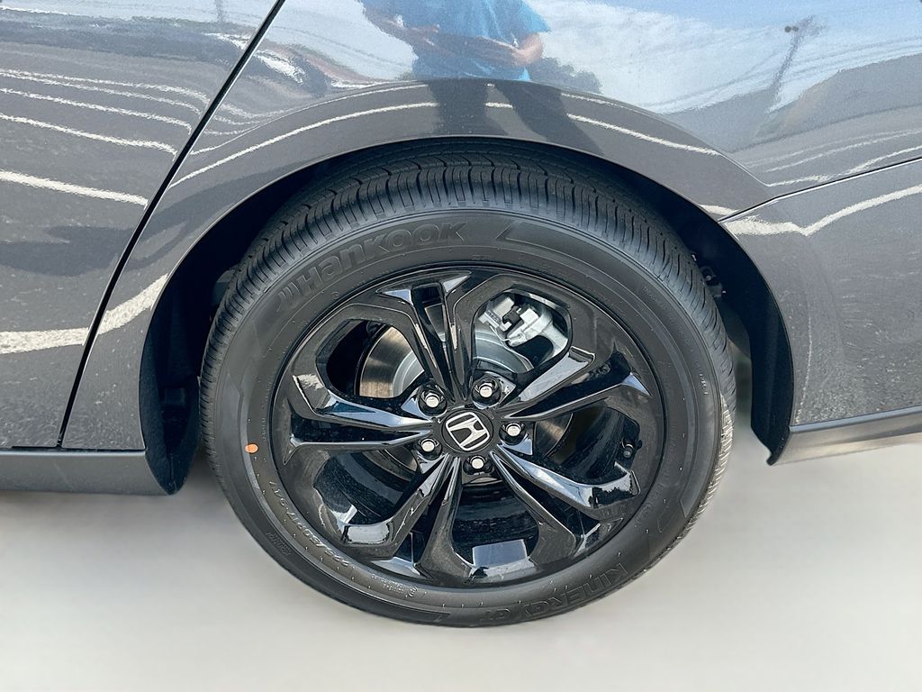 2025 Honda Accord SE 22