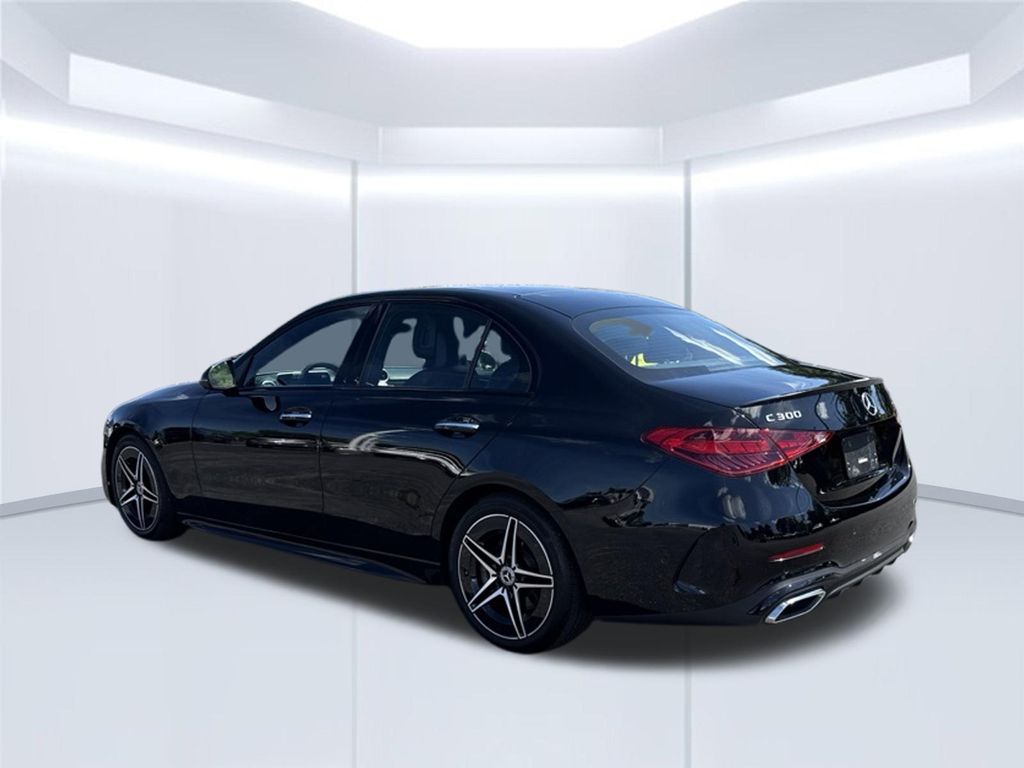 Thumbnail: 2024 Mercedes-Benz C-Class - 3