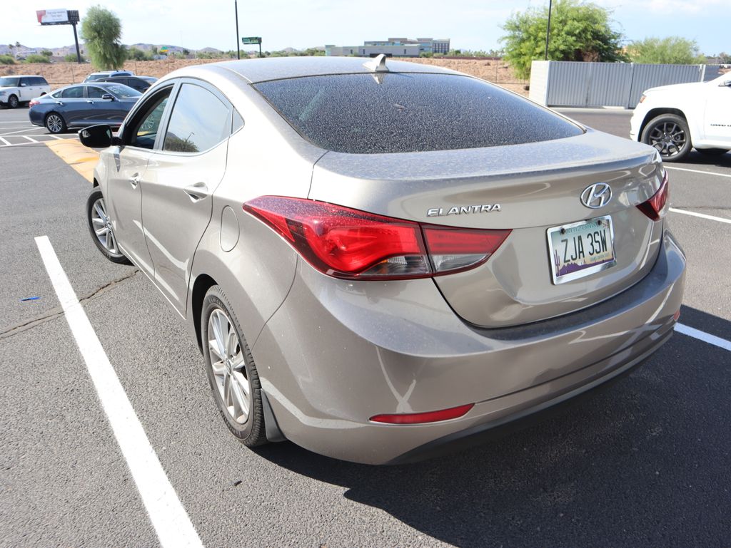 Thumbnail: 2015 Hyundai Elantra - 2