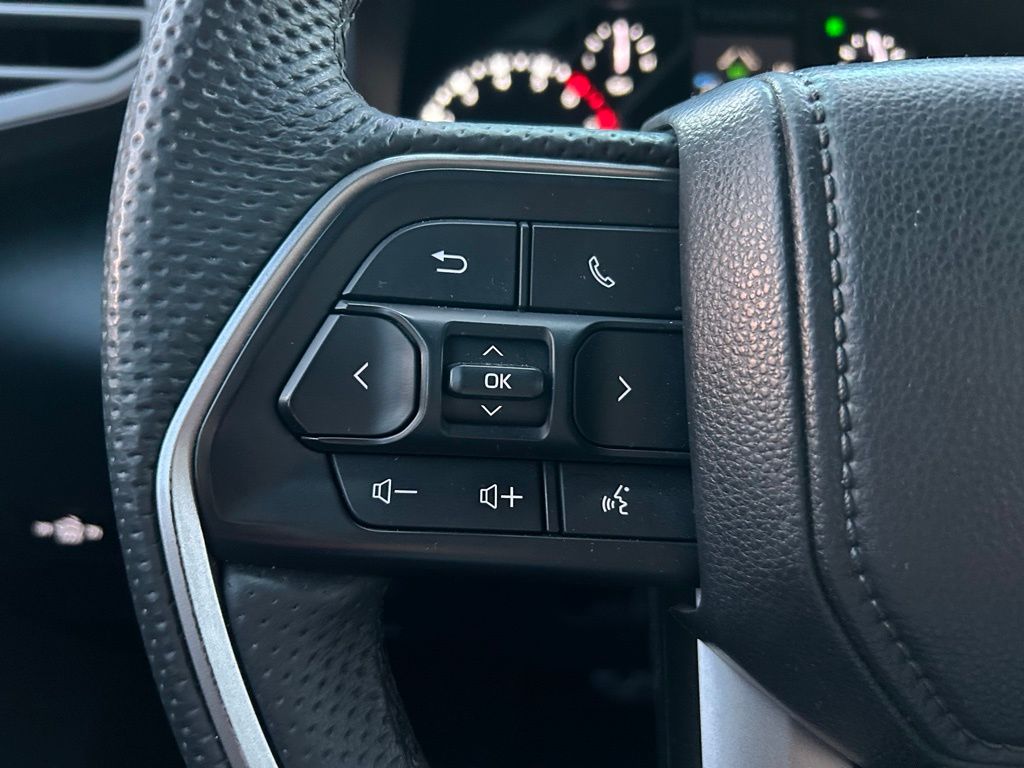 Thumbnail: 2025 Toyota Tundra - 20