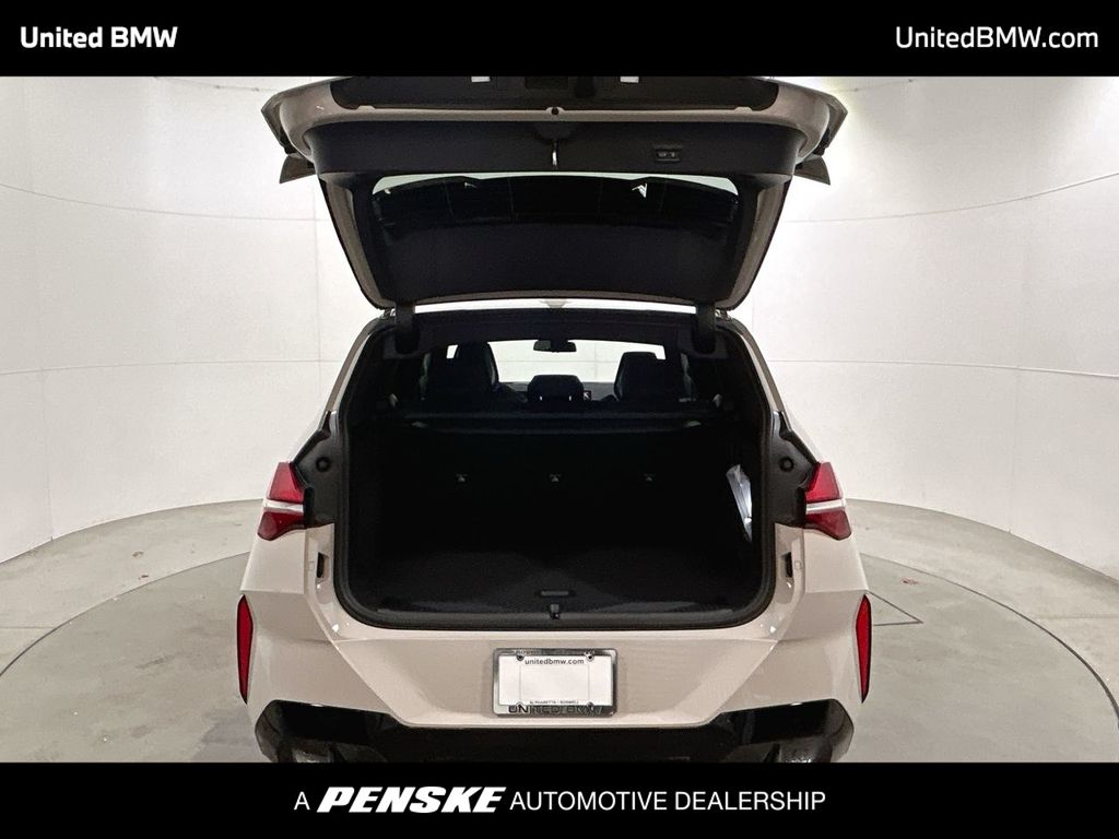 Thumbnail: 2026 BMW X3 - 22