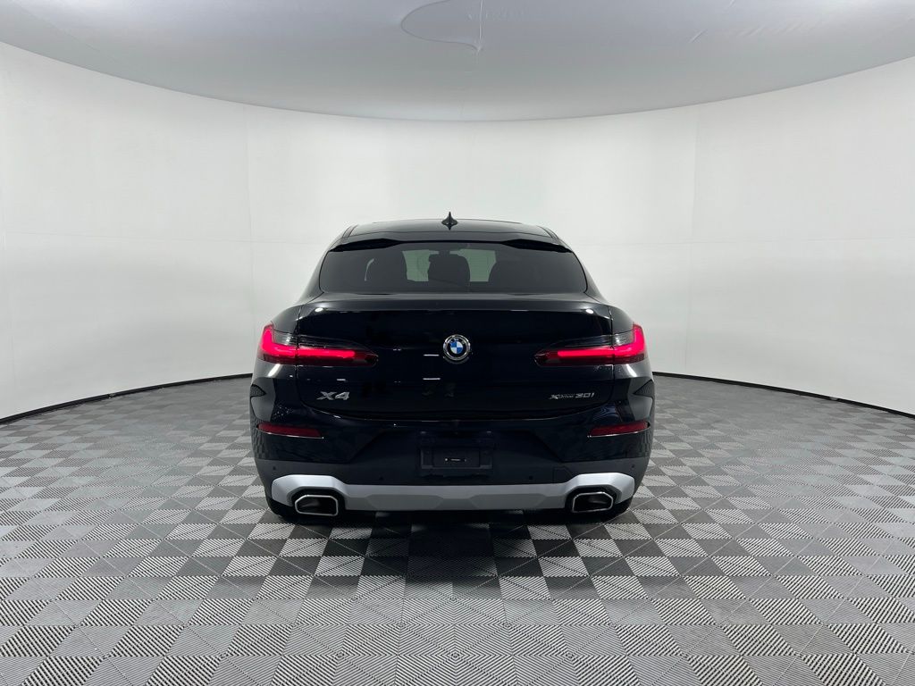 Thumbnail: 2025 BMW X4 - 6