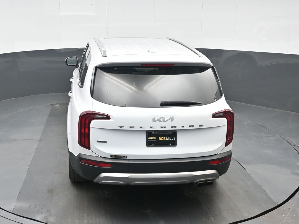 2022 Kia Telluride S White at Bob Mills Chevrolet
