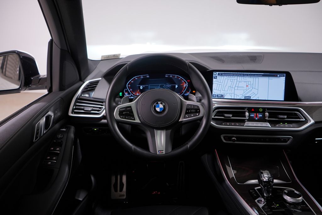 Thumbnail: 2023 BMW X5 - 11