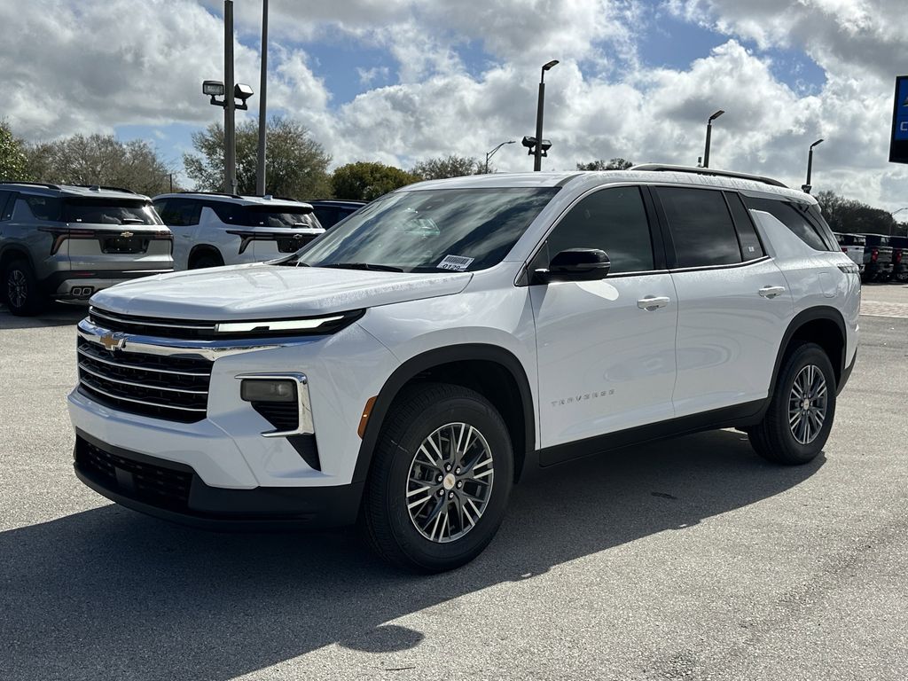 new 2026 Chevrolet Traverse car, priced at $38,595