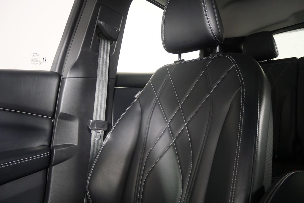 Thumbnail: 2022 Ford Mustang Mach-E - 21