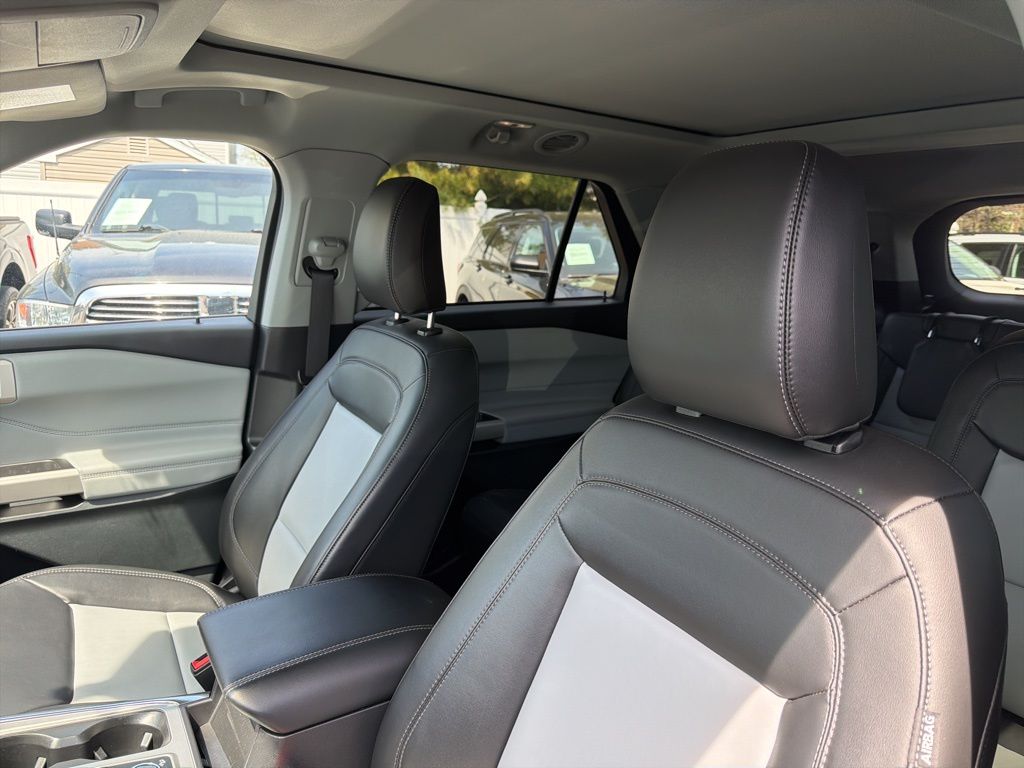 used 2023 Ford Explorer car, priced at $32,995