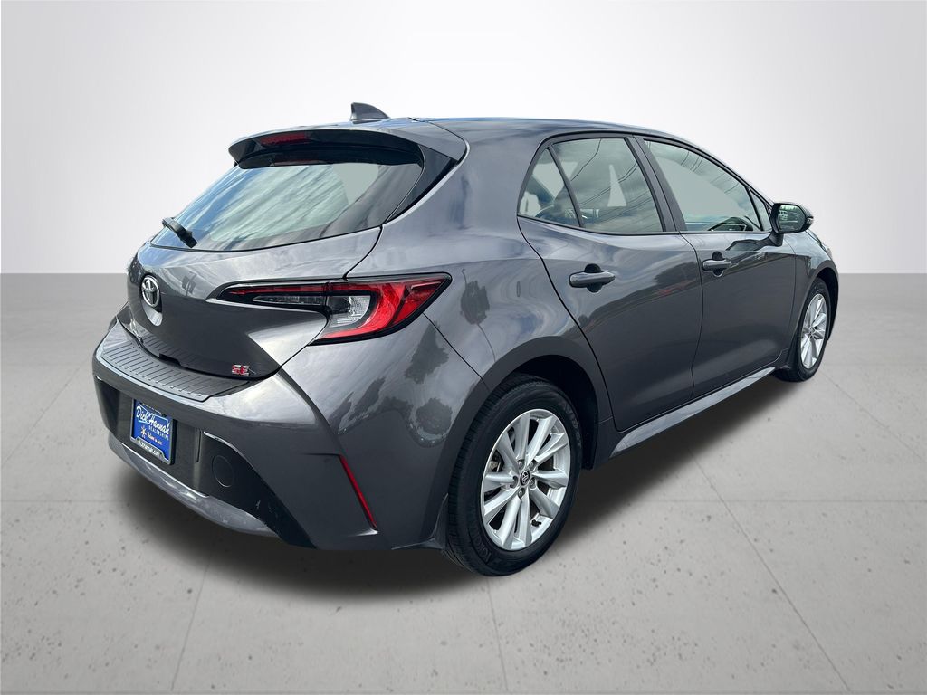 2024 Toyota Corolla Hatchback SE