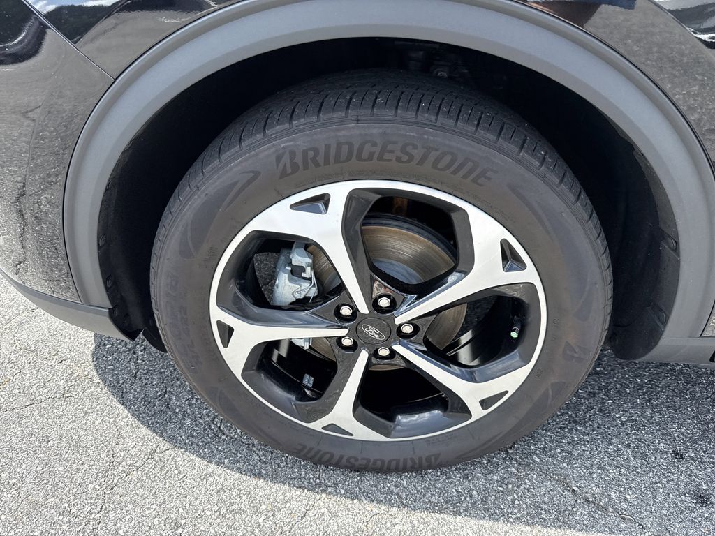 Used 2025 Ford Escape Hybrid SUV