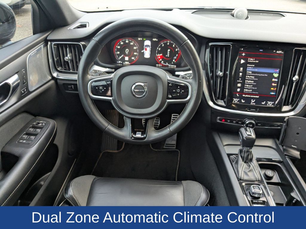 2019 Volvo S60 T6 R-Design