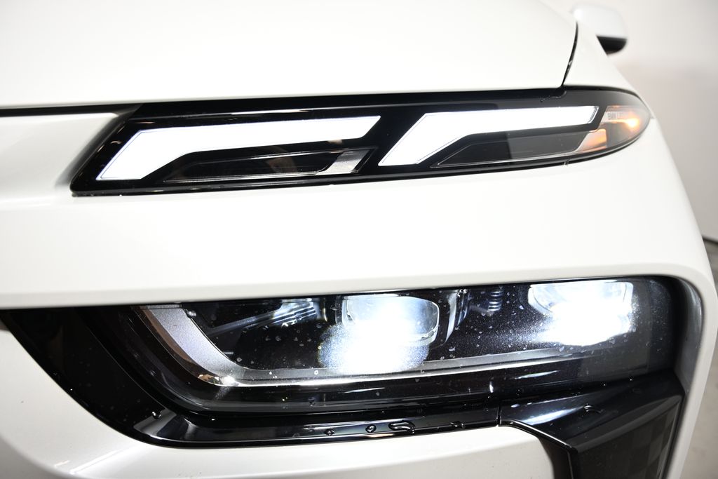 2026 BMW X7 xDrive40i 9