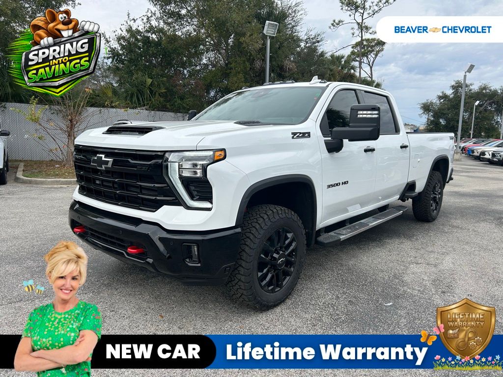 Summit White 2026 Chevrolet Silverado 3500HD LTZ Crew Cab 4WD Pickup Truck Four-Wheel Drive Automatic