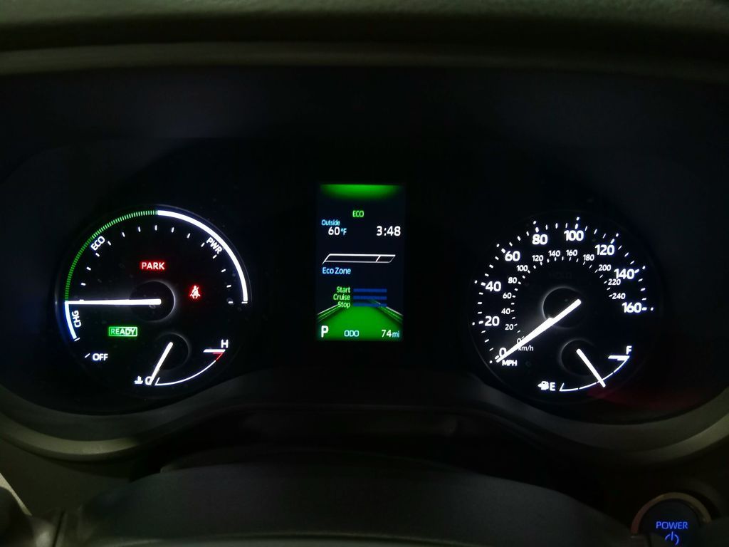 2023 Toyota Sienna LE