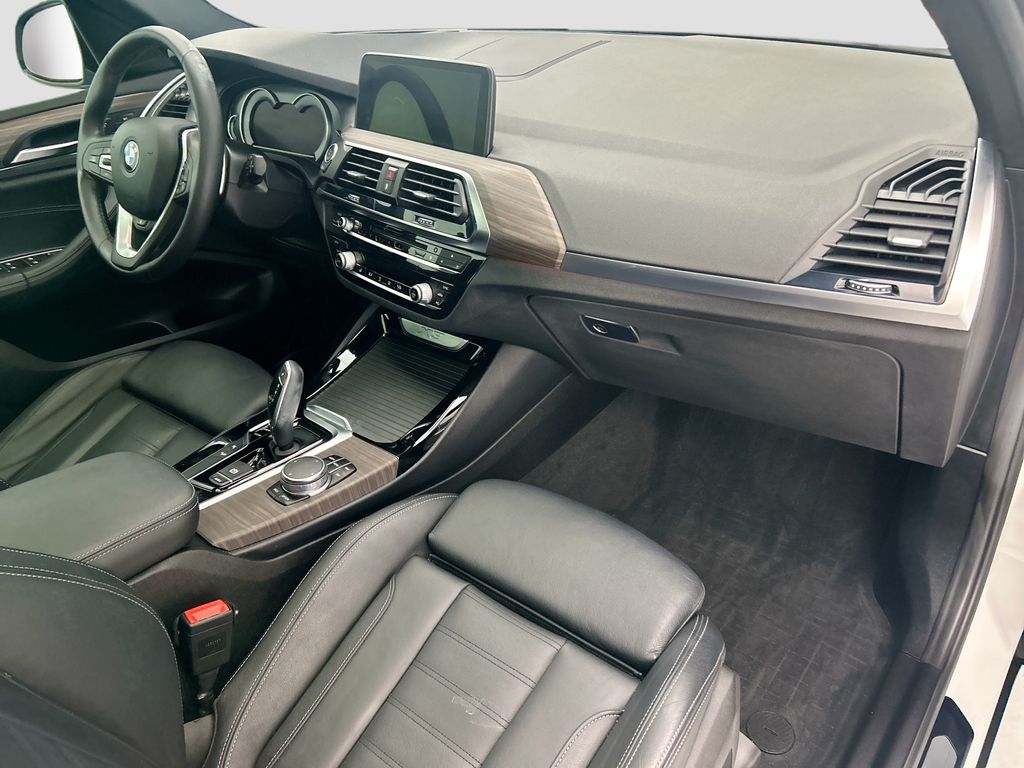 Thumbnail: 2018 BMW X3 - 16
