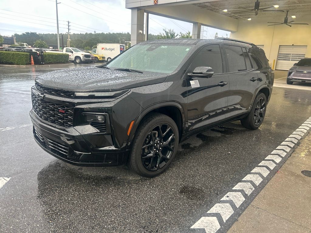 Mosaic Black Metallic 2024 Chevrolet Traverse SUV / Crossover Front-Wheel Drive 8-Speed Automatic