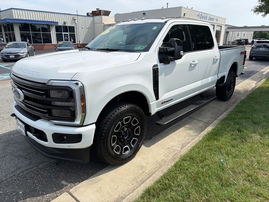 2026 Ford F-250 Super Duty Platinum Crew Cab 4WD