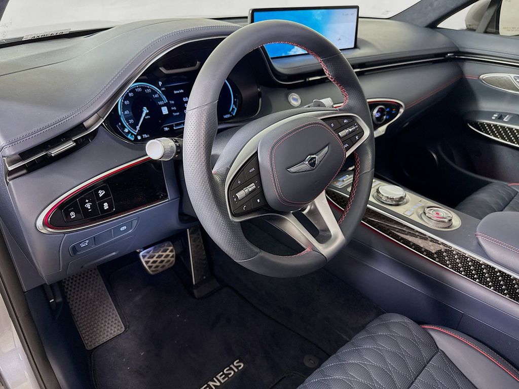 Thumbnail: 2025 Genesis GV70 - 9