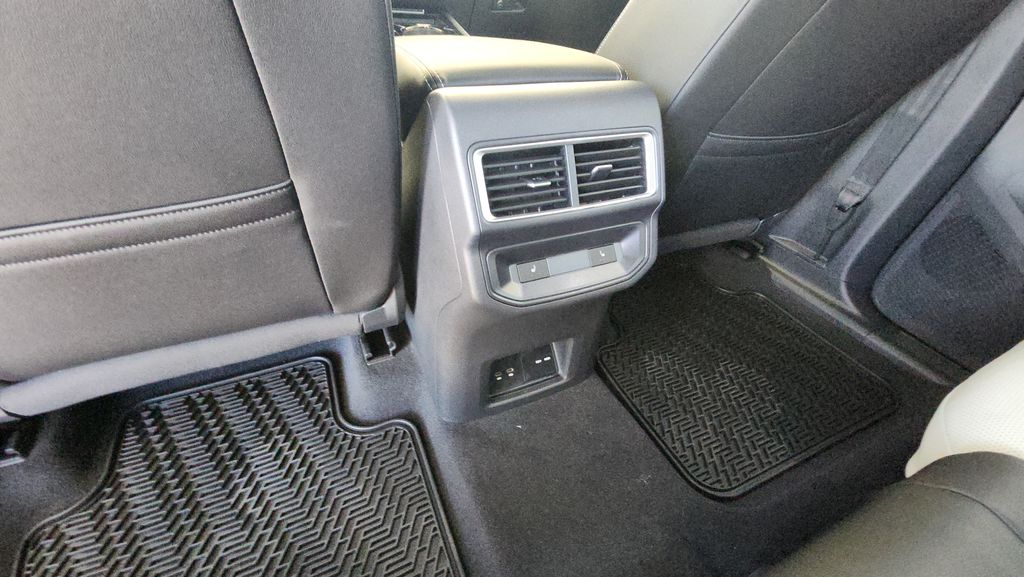 2026 Volkswagen Atlas Cross Sport