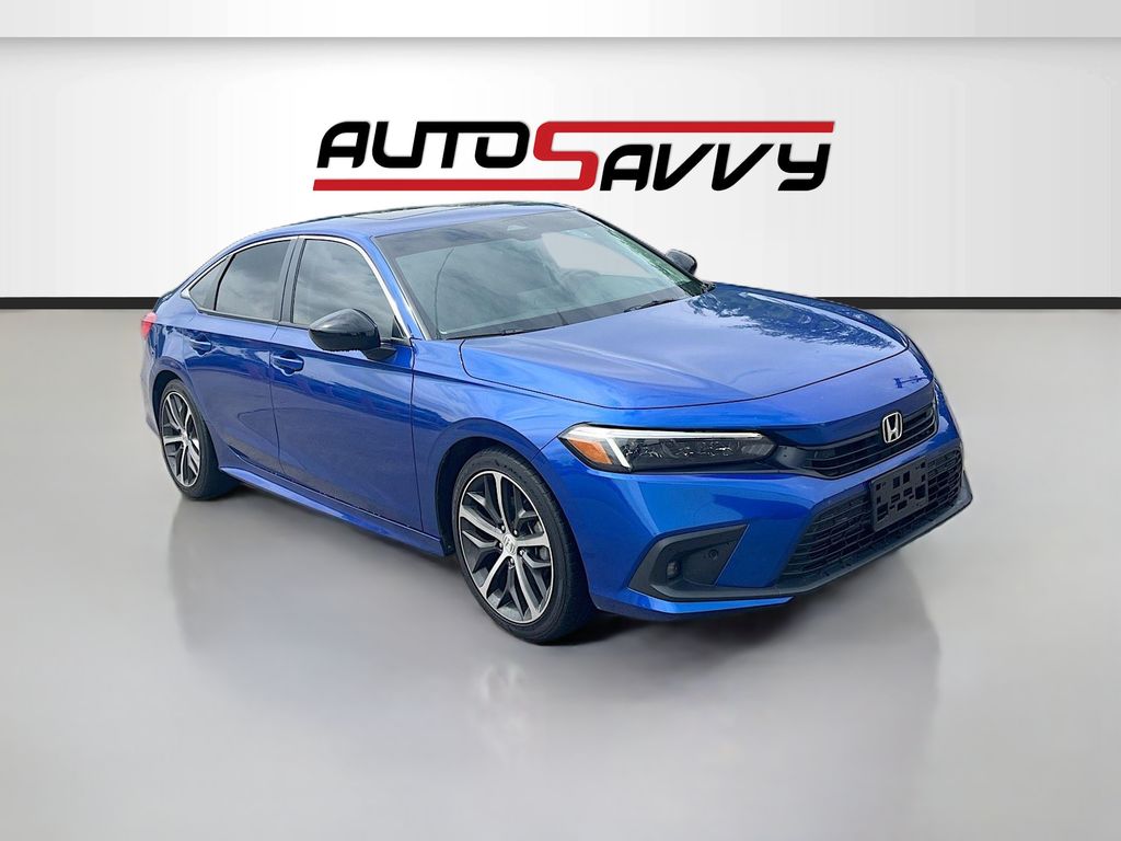 2024 Honda Civic Touring CVT's photo