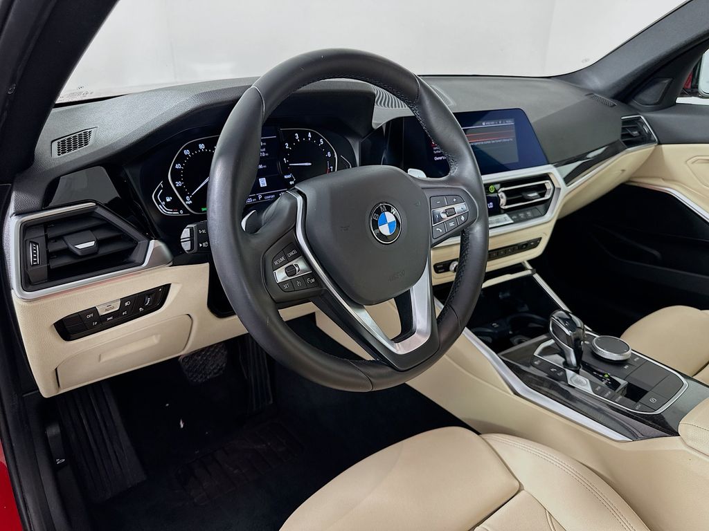 Thumbnail: 2021 BMW 3 Series - 9