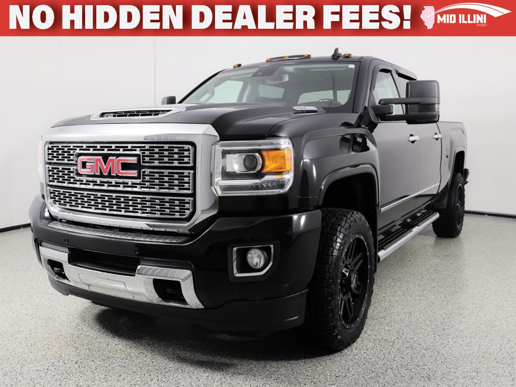 2018 GMC Sierra 2500HD Denali Crew Cab SB 4WD