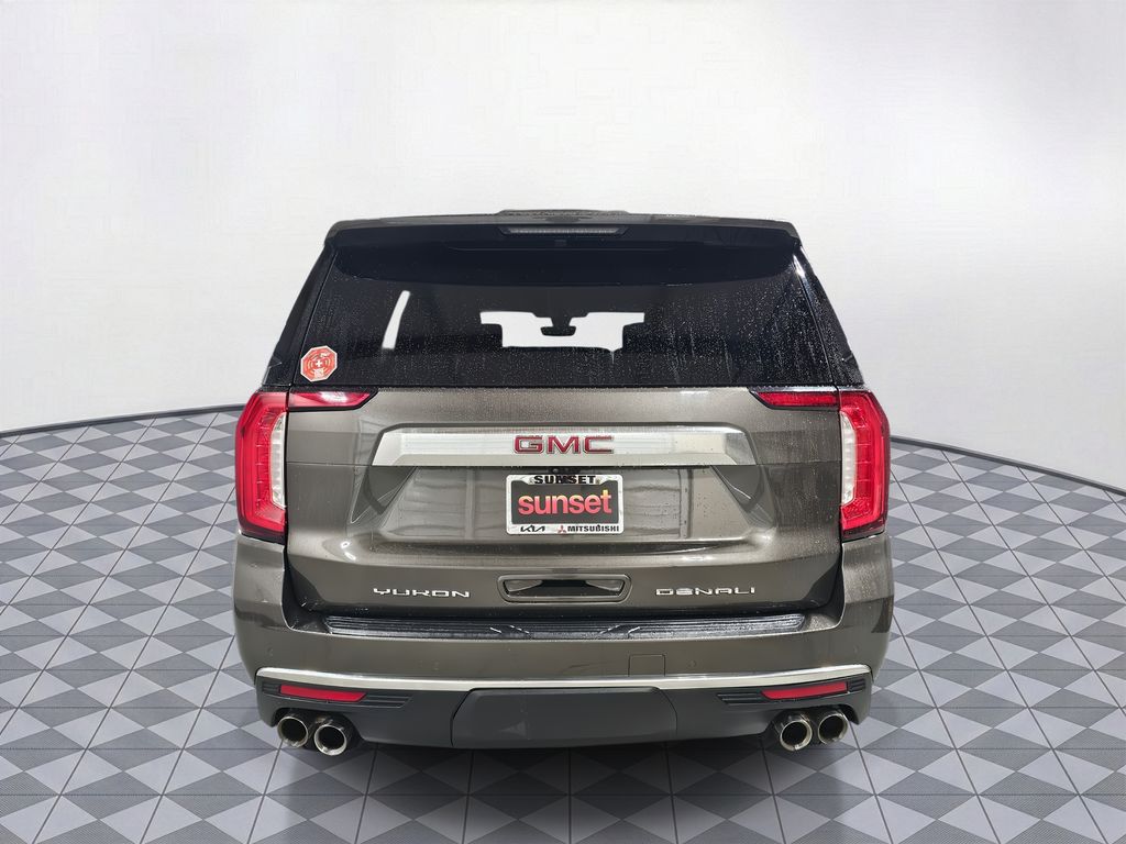 Used 2021  GMC Denali image 9