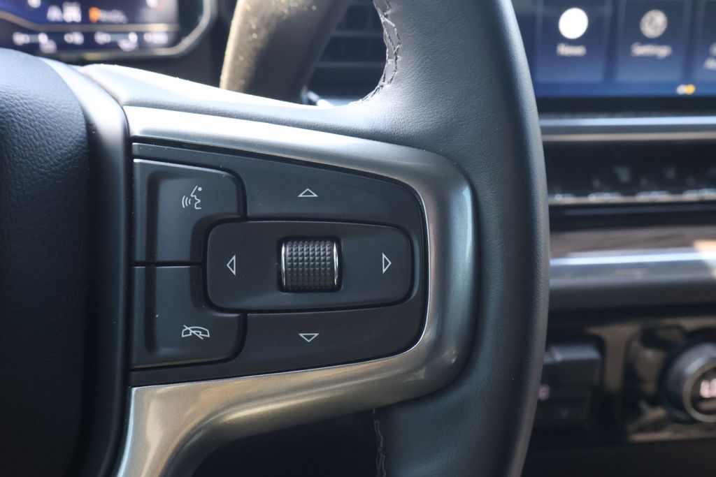 Thumbnail: 2024 Chevrolet Silverado 2500 - 21