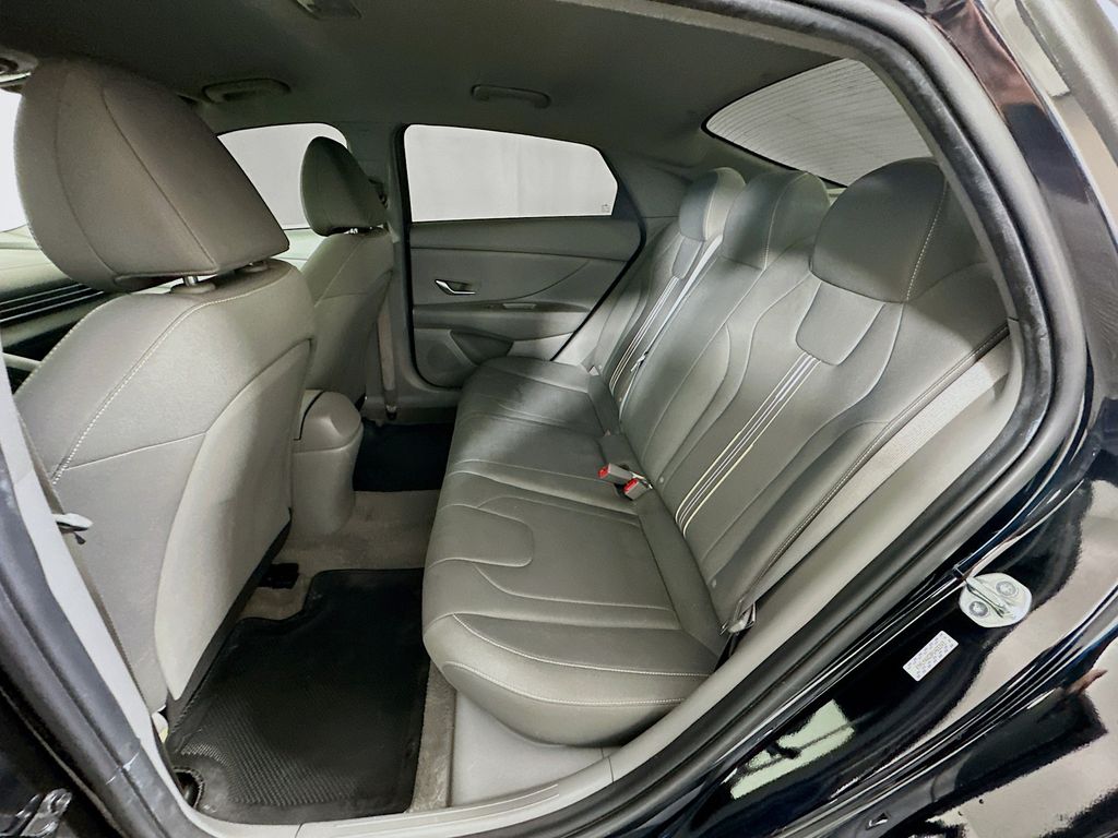 Thumbnail: 2023 Hyundai Elantra - 23