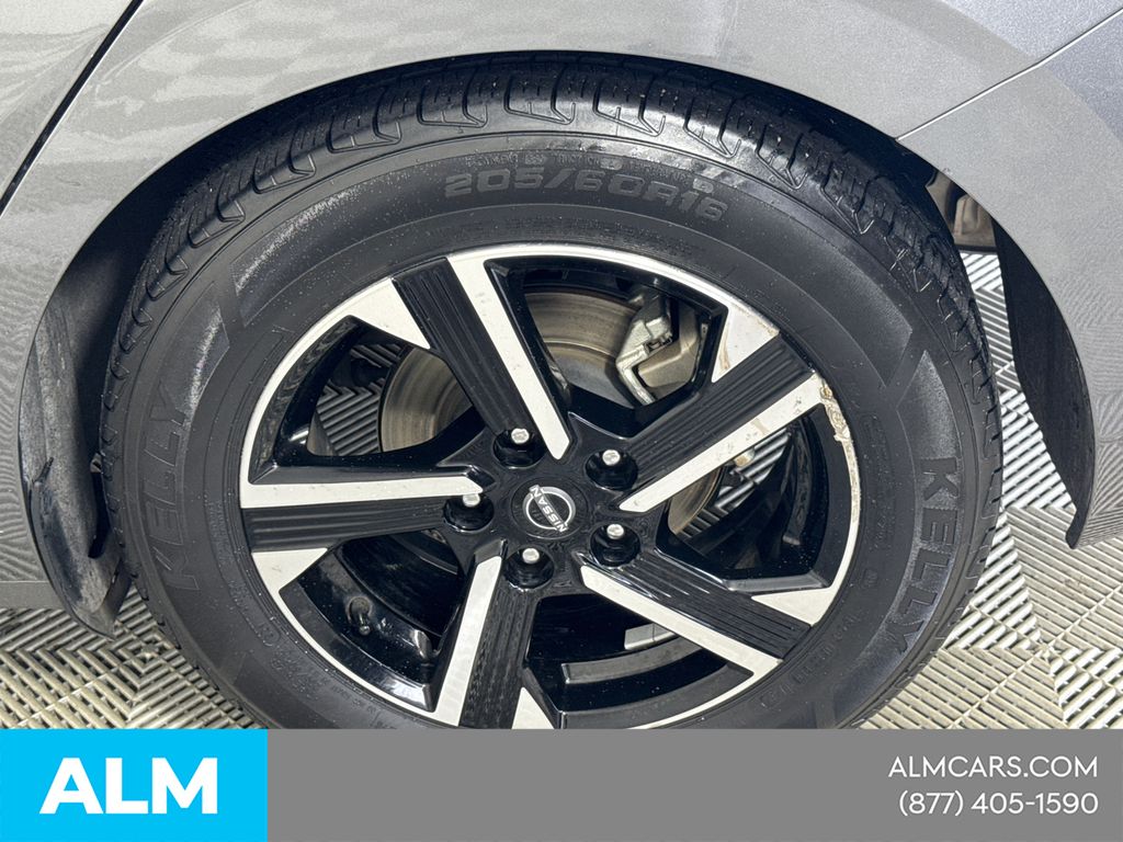 Used 2024 Gray Nissan SV image 23