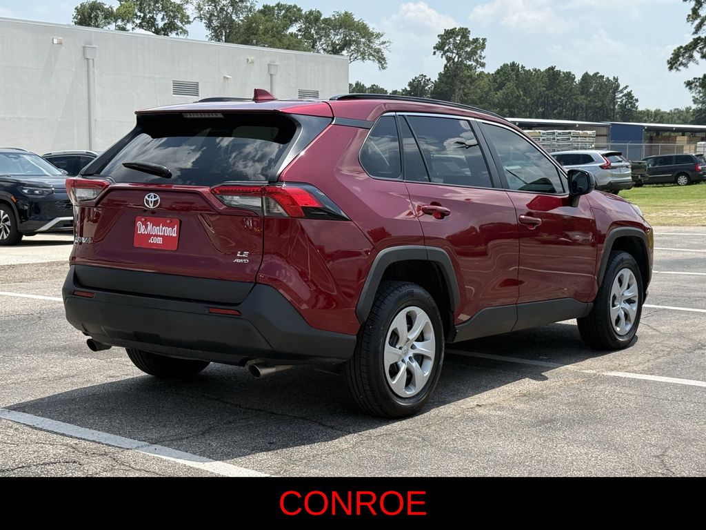 2021 Toyota RAV4 LE - 4