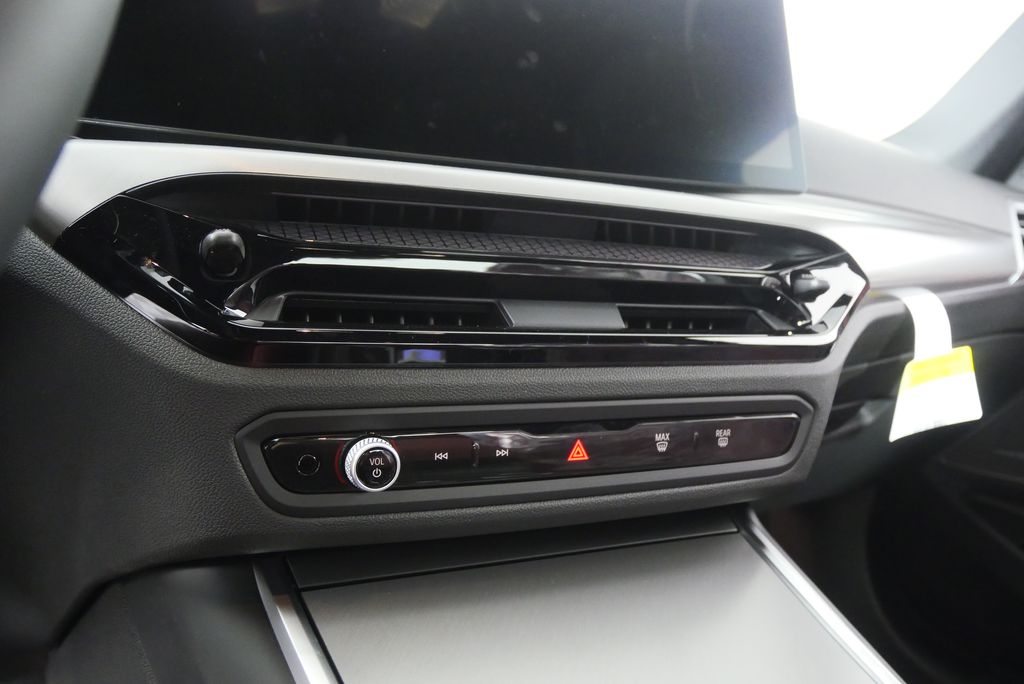 2025 BMW 3 Series 330i 20