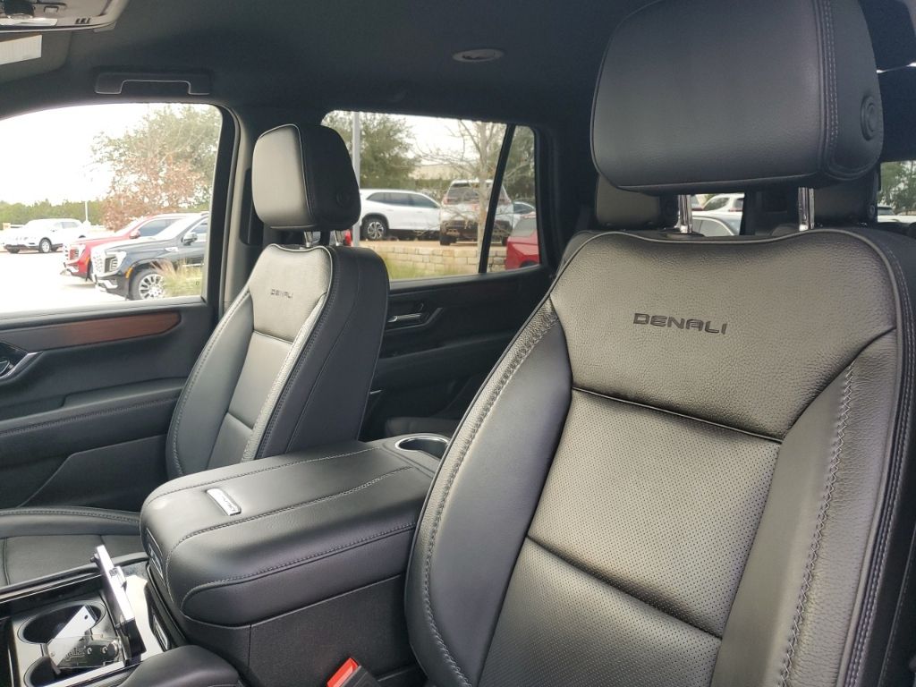 Used Car 2025 Gmc Yukon  Denali For Sale Under $80,000 In Austin, Texas