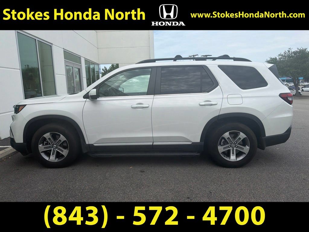 Used 2025 Honda Pilot SUV