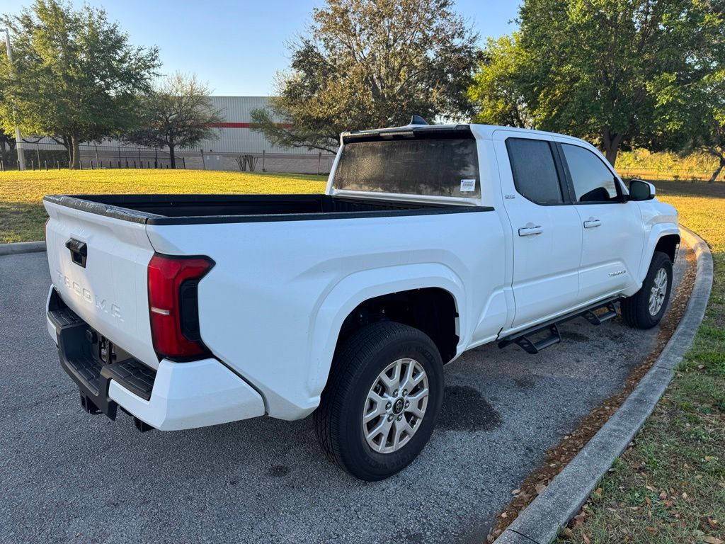 2024 Toyota Tacoma SR5 5