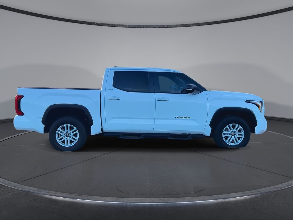 Thumbnail: 2025 Toyota Tundra - 9