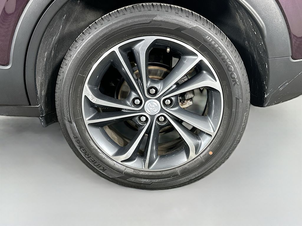 Used 2020 Black Buick Select image 34