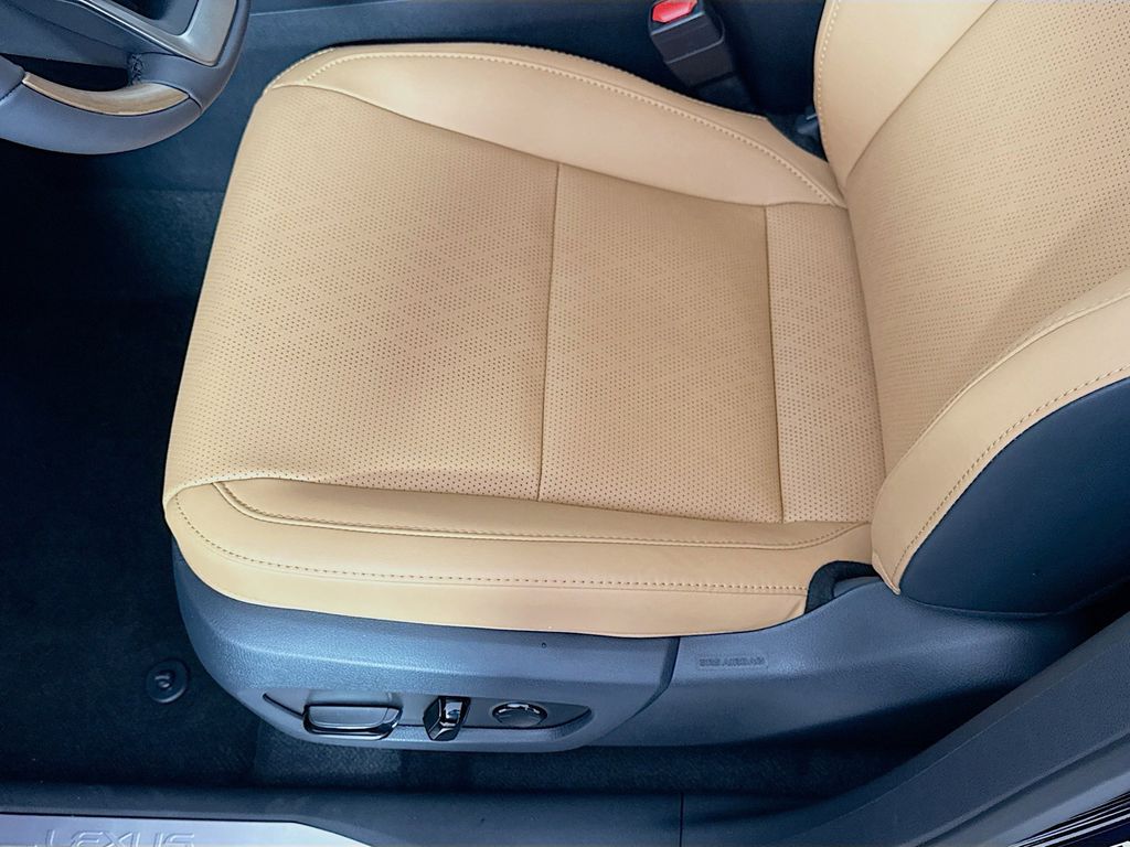 Thumbnail: 2026 Lexus RX - 21