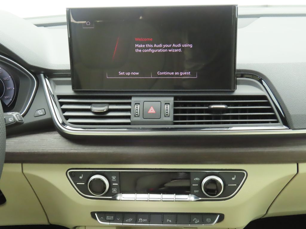 2025 Audi Q5  14