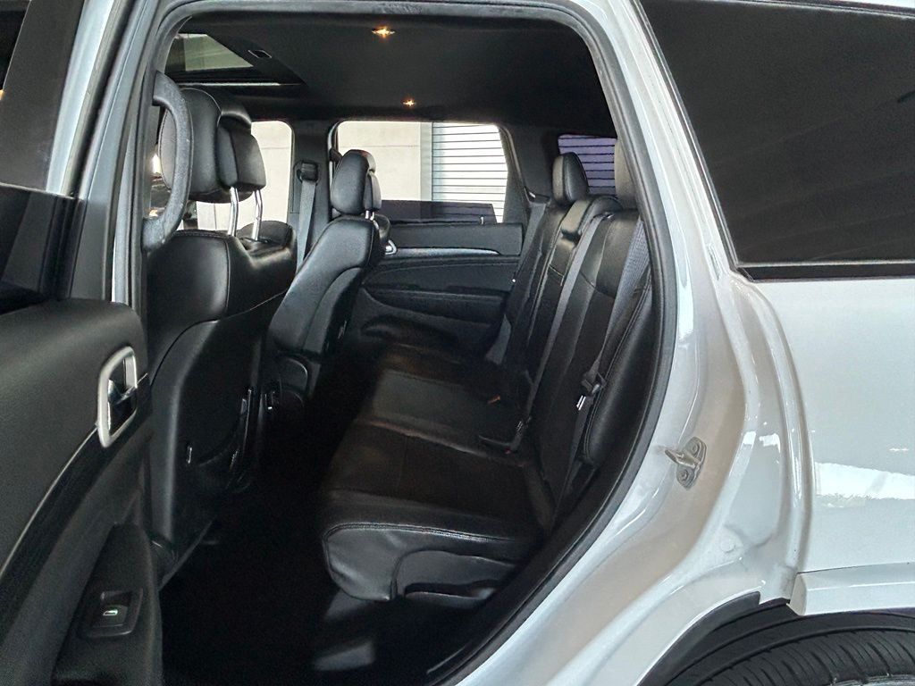 Used 2020 Bright White Clearcoat Jeep Altitude image 43