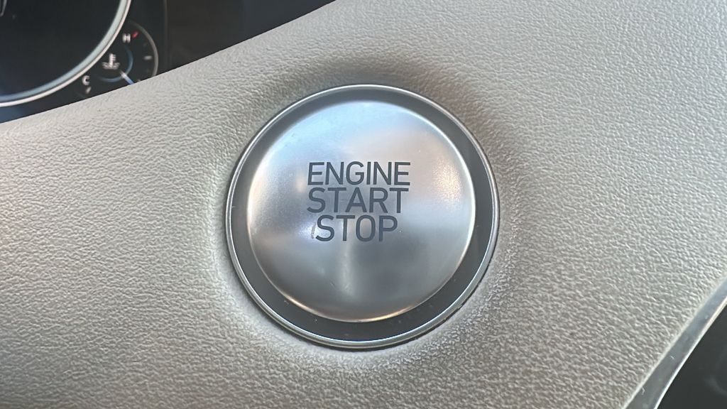 2020 Hyundai Palisade Limited Red at Community Toyota