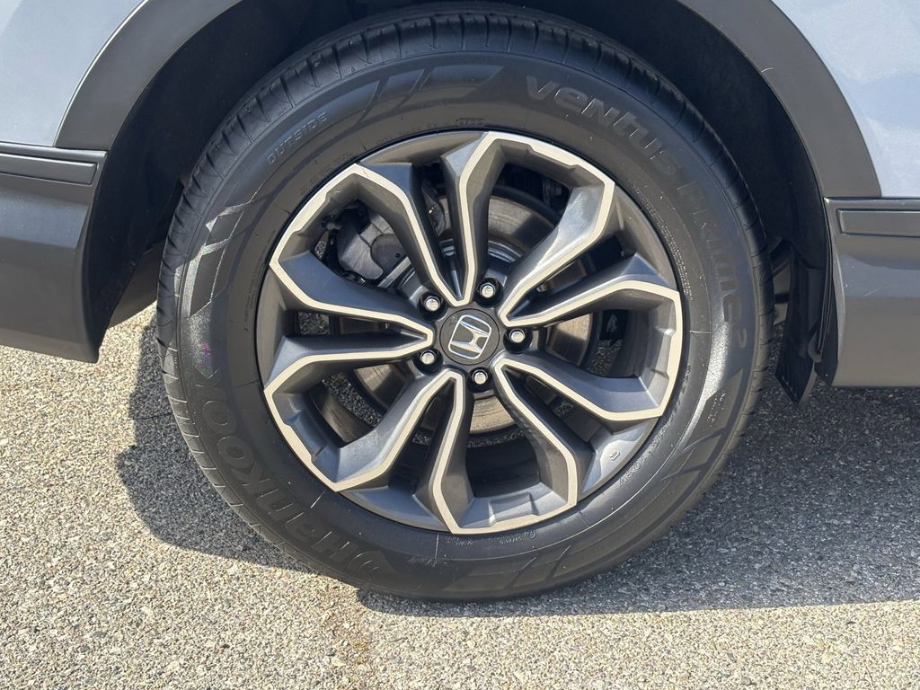 View vehicle photo 7