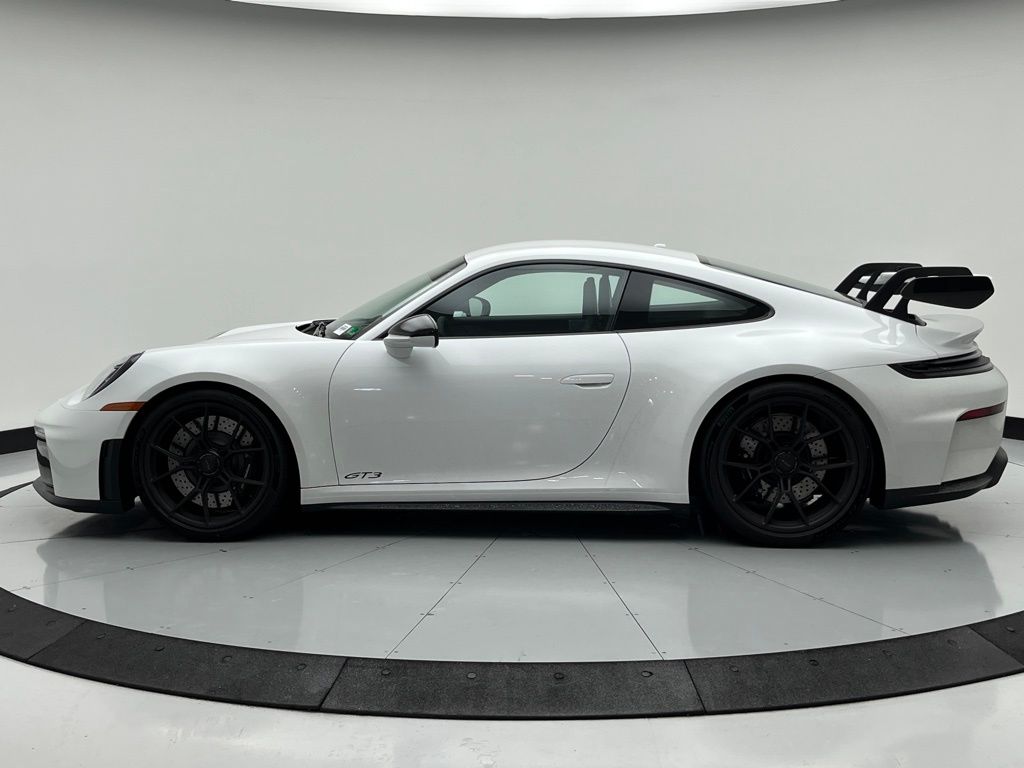 Thumbnail: 2025 Porsche 911 - 2